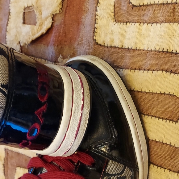 Coach sneakers, black and cream, size 8.5 - Picture 7 of 7